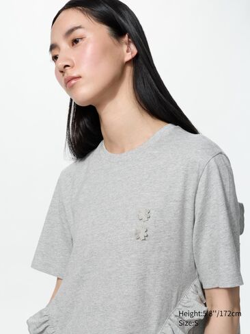 فستان Uniqlo بكشكشة على شكل حرف T in Saudi Arabia