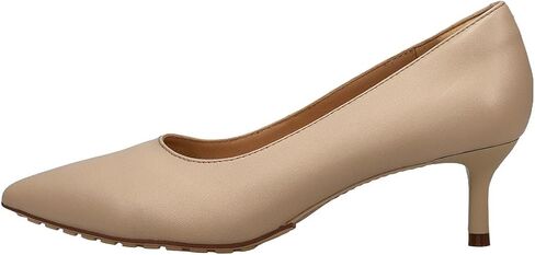 Clarks - Womens Adela Court Shoes in Saudi Arabia