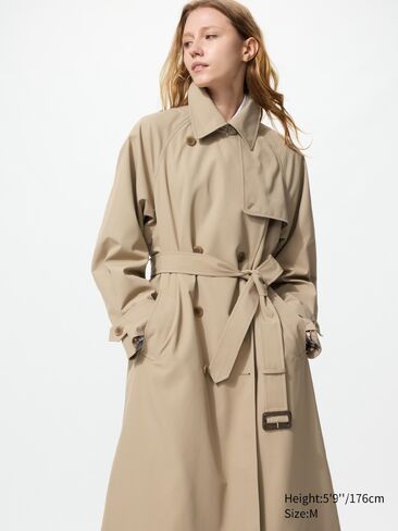 Uniqlo Trench Coat | Relaxed in Saudi Arabia
