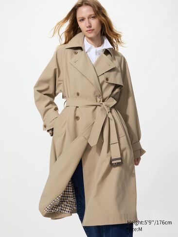 Uniqlo Trench Coat | Relaxed in Saudi Arabia