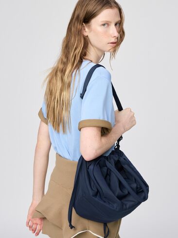 Uniqlo Drawstring Bag in Saudi Arabia