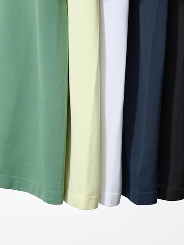 Uniqlo DRY-EX Polo Shirt in Saudi Arabia