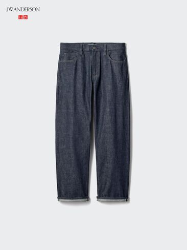 Uniqlo Selvedge Straight Jeans in Saudi Arabia