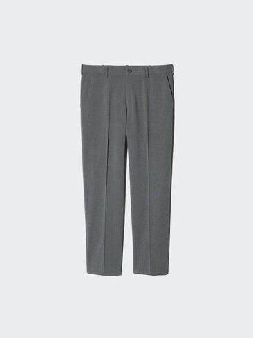 Uniqlo السراويل الكاحل الذكية in Saudi Arabia