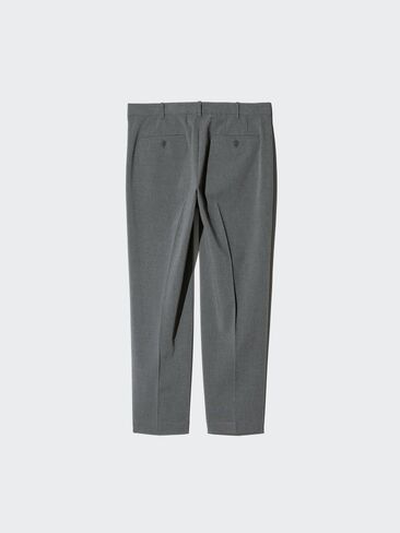 Uniqlo السراويل الكاحل الذكية in Saudi Arabia