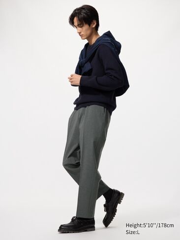 Uniqlo السراويل الكاحل الذكية in Saudi Arabia