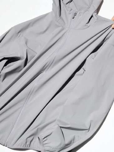 سترة حماية من الأشعة فوق البنفسجية قابلة للجيب من Uniqlo in Saudi Arabia