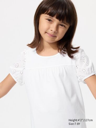تي شيرت Uniqlo بأكمام منتفخة | تطريز in Kuwait