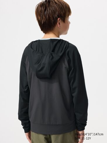 Uniqlo AIRism UV Protection Full-Zip Hoodie in Saudi Arabia