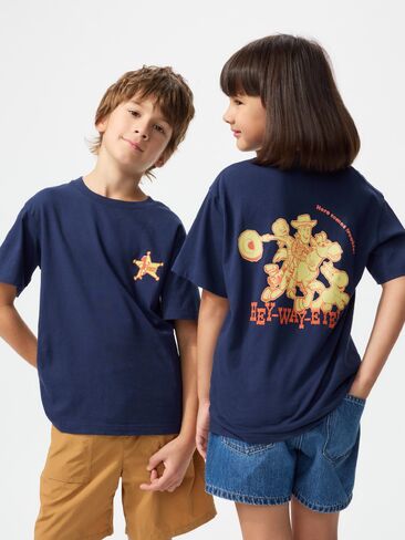 تي شيرت برسومات Uniqlo TOY STORY UT in Saudi Arabia