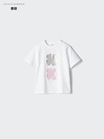 Uniqlo Graphic T-Shirt in Saudi Arabia