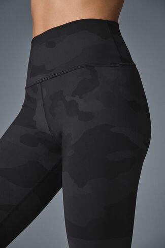 Alo Yoga High-Waist Camo Vapor Legging - Black Camouflage in Saudi Arabia