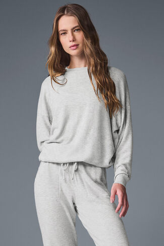 Alo Yoga Soho Pullover - Athletic Heather Grey in Saudi Arabia