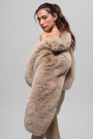 Alo Yoga Opulent Faux Fur Cropped Jacket - Oat in Saudi Arabia