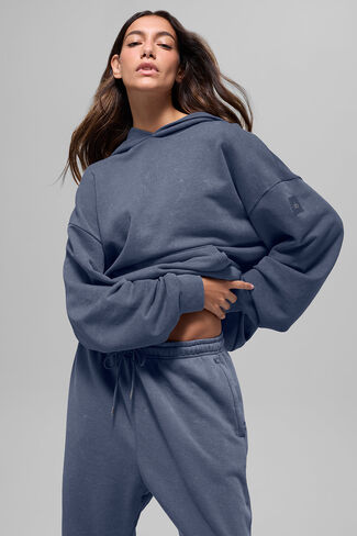 Alo Yoga Chill Vintage Wash Hoodie - Bluestone Wash in Saudi Arabia