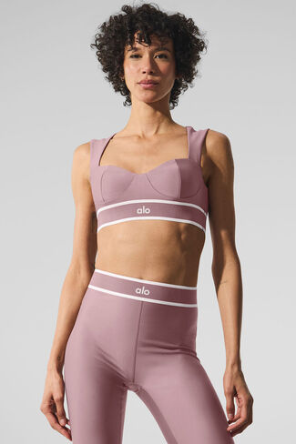 حمالة صدر Alo Yoga Airlift Alignment - كوارتز سموكي/أبيض in Kuwait