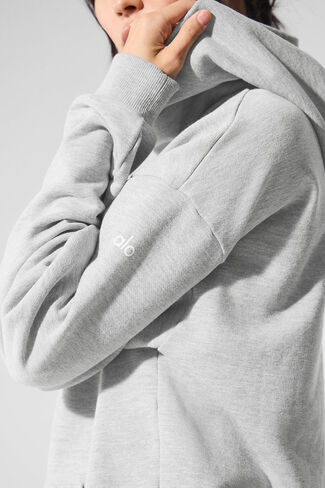 Alo Yoga Chill Hoodie - Athletic Heather Grey in Saudi Arabia