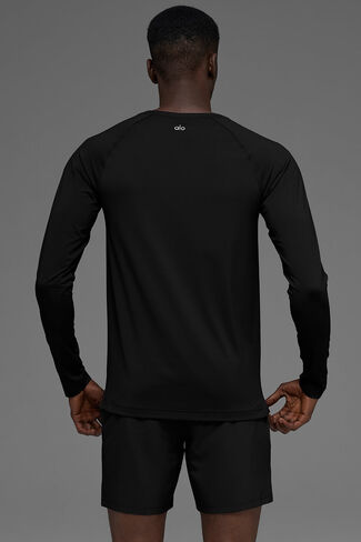 Alo Yoga Idol Crewneck Long Sleeve - Black in Saudi Arabia