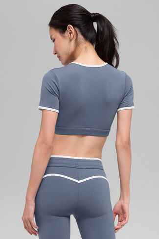 Alo Yoga Airbrush Race Pace Short Sleeve - Bluestone/White in Saudi Arabia