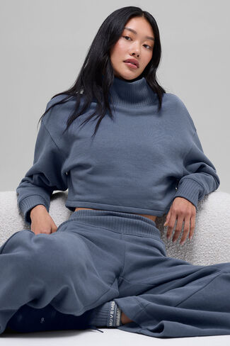 Alo Yoga Cropped Serenity Coverup - Bluestone in Saudi Arabia