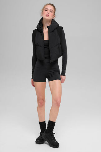 Alo Yoga Fast Lane Puffer Vest - Black in Saudi Arabia