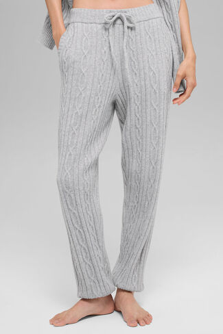 Alo Yoga Cable Knit Winter Bliss Pant - Athletic Heather Grey in Saudi Arabia