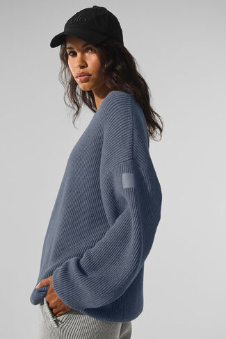 Alo Yoga Domain Rib Knit Crew Sweater - Bluestone in Kuwait