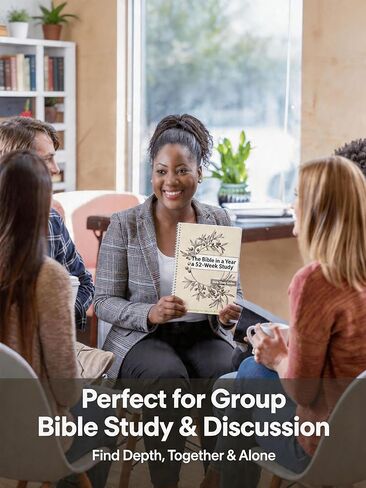 The Bible in a Year for Women: A 52-Week Study Guide with Daily Devotionals & Journaling Space| 8.5" x 11" in Saudi Arabia