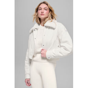 Alo Yoga Navigator Jacket - Ivory in Kuwait