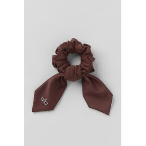 Alo Yoga Airlift Rhythm Scrunchie - Brownstone - Brownstone / One Size in Kuwait