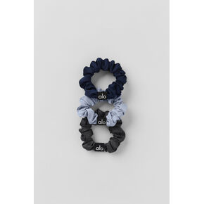 Alo Yoga Fresh Mini Scrunchie 3-Pack - Winter Frost/Navy/Anthracite - Winter Frost/Navy/Anthracite / One Size in Kuwait
