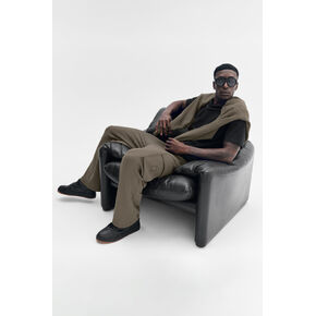Alo Yoga Double Take Cargo Pant - Olive Tree in Kuwait