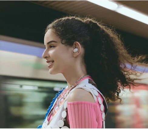 Sony LinkBuds Fit | Official USA Model | Truly Wireless Noise Canceling Earbud Headphones WFLS910N/B | Black Bundle with Deco Essentials 6 Pairs of Earbud Tips and More in Saudi Arabia