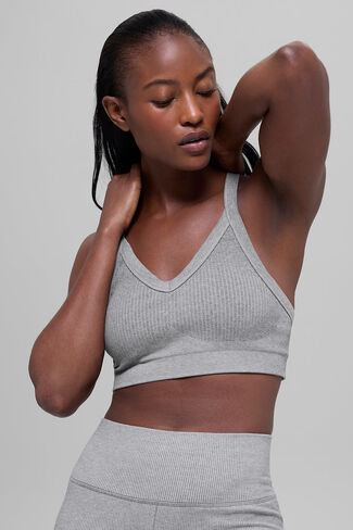 Alo Yoga Seamless Two Tone Rib Bra - Light Misty Grey Heather in Saudi Arabia