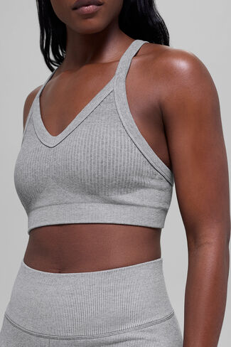 Alo Yoga Seamless Two Tone Rib Bra - Light Misty Grey Heather in Saudi Arabia