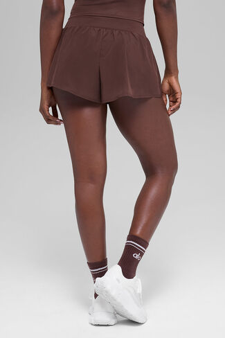 Alo Yoga Victory Running Short - Brownstone in Saudi Arabia