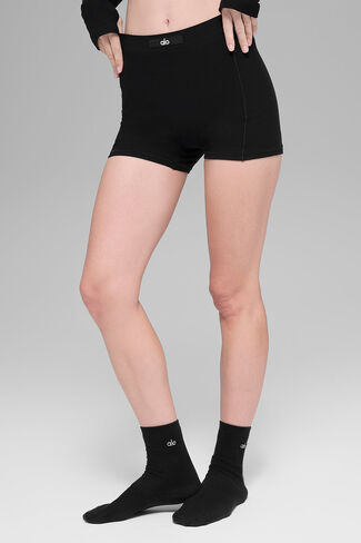 Alo Yoga Alosoft Sincere Micro Short - Black in Saudi Arabia