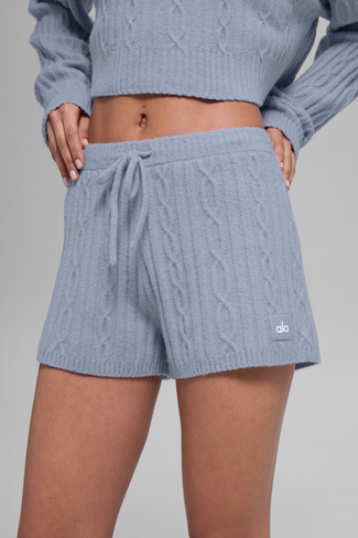 Alo Yoga Cable Knit Winter Bliss Short - Winter Frost in Saudi Arabia