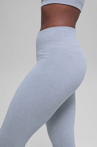 Alo Yoga Seamless High-Waist Two Tone Rib Legging - Winter Frost Heather in Kuwait