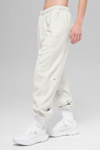 بنطلون رياضي Alo Yoga Polar Fleece عالي الخصر - أبيض رمادي منقط in Kuwait