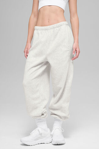 بنطلون رياضي Alo Yoga Polar Fleece عالي الخصر - أبيض رمادي منقط in Kuwait