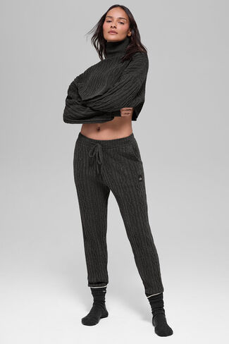 بنطال Alo Yoga Cable Knit Winter Bliss - رمادي داكن منقط in Saudi Arabia