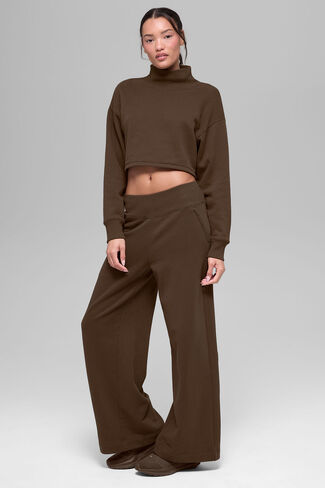 Alo Yoga Serenity Wide Leg Sweatpant - Espresso in Saudi Arabia