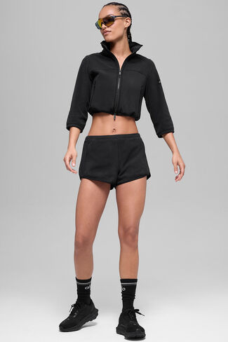 Alo Yoga Polar Fleece Retreat Cropped Jacket - Black in Saudi Arabia
