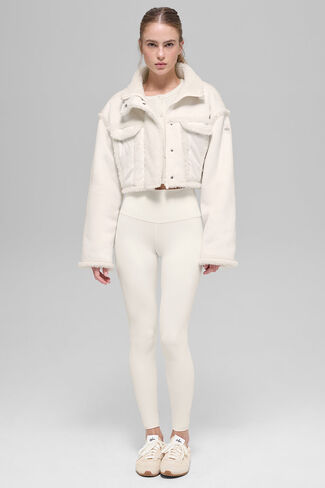 Alo Yoga Faux Shearling Snowfall Cropped Jacket - Ivory in Saudi Arabia