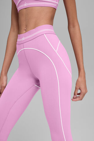 Alo Yoga Airbrush عالي الخصر 7/8 Heart Throb Leggings - كاندي هارت وردي/أبيض in Kuwait