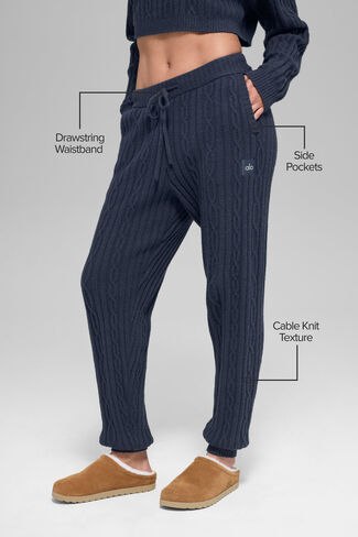 Alo Yoga Cable Knit Winter Bliss Pant - Navy in Kuwait