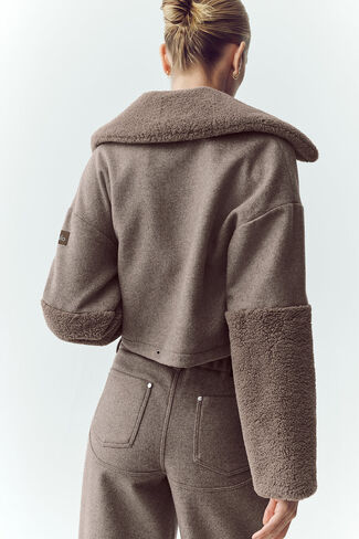 Alo Yoga Wool Blend Nightfall Bomber - Alpine Cocoa Heather in Saudi Arabia