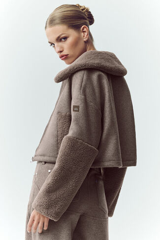 Alo Yoga Wool Blend Nightfall Bomber - Alpine Cocoa Heather in Saudi Arabia