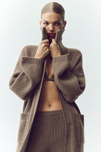 Alo Yoga Cashmere Northstar Long Cardigan - Alpine Cocoa Heather in Saudi Arabia
